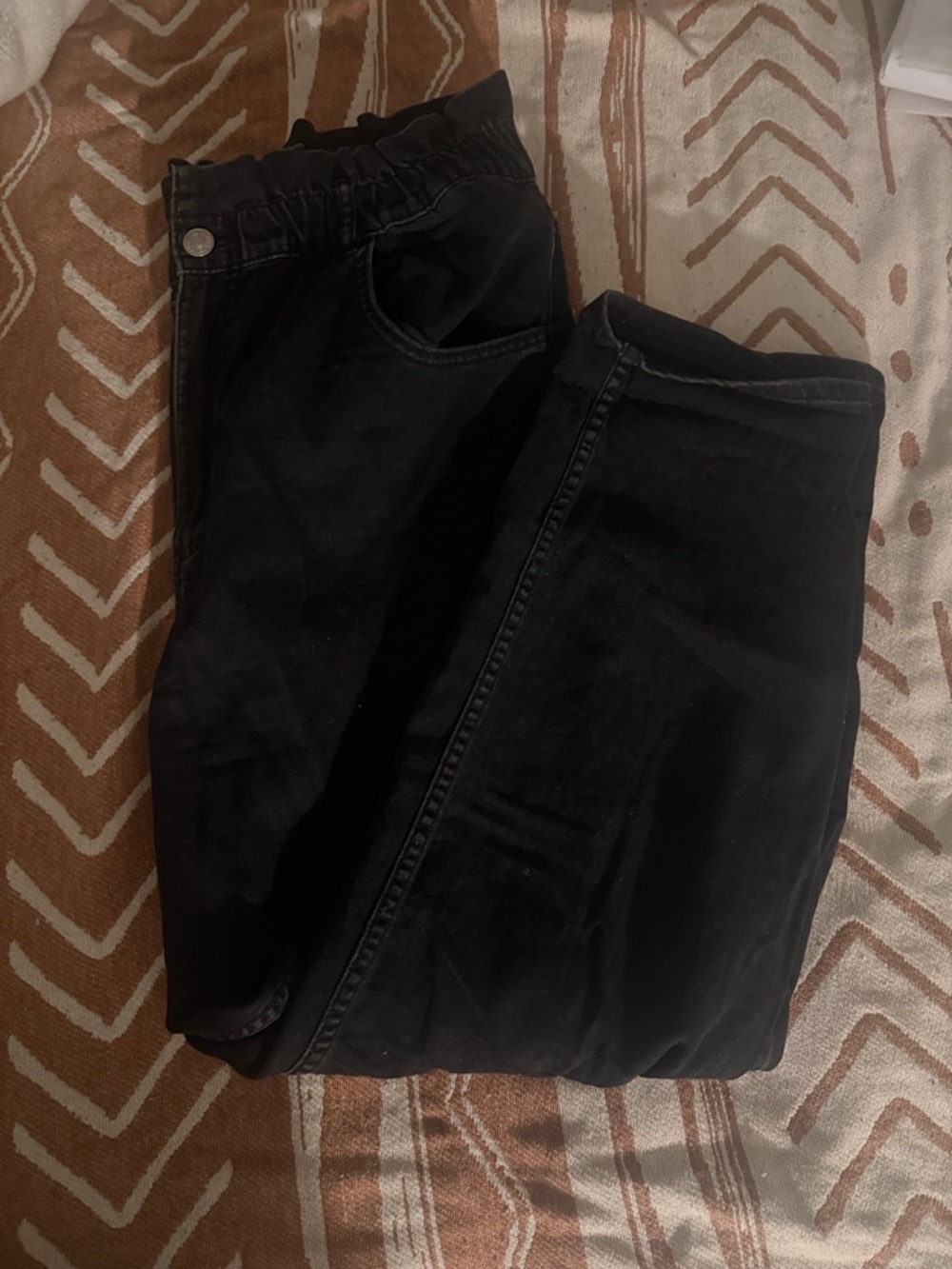 Black High-Waist Denim Jeans